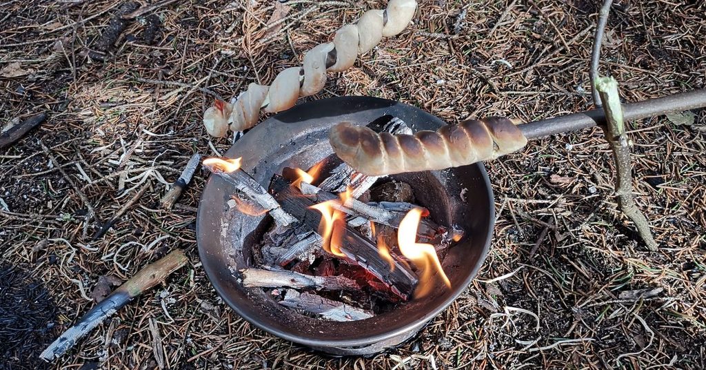 Cooking over an outdoor fire