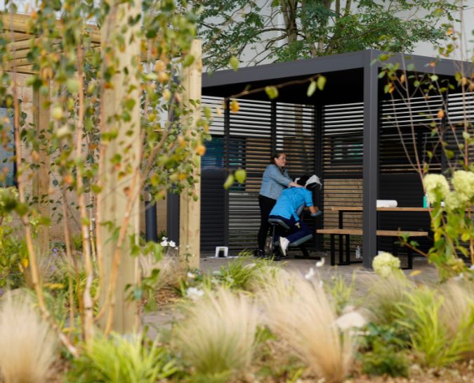 Staff Wellbeing courtyard, RIE